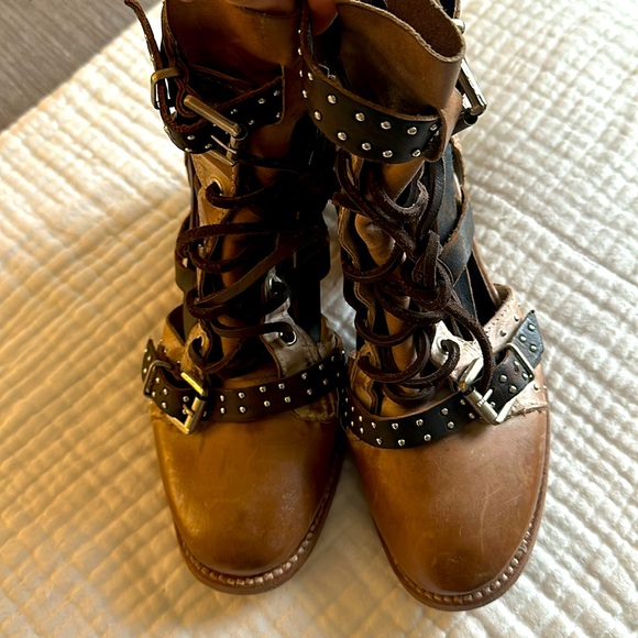 Freebird Cheyenne booties - Picture 2 of 5